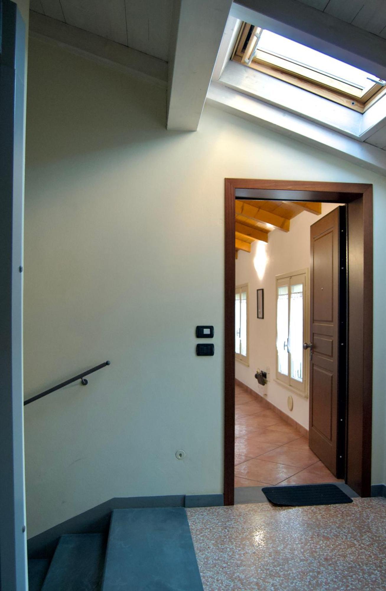 Apartmán Casa Viola, Deliziosa Mansarda In Centro Storico Modena Exteriér fotografie