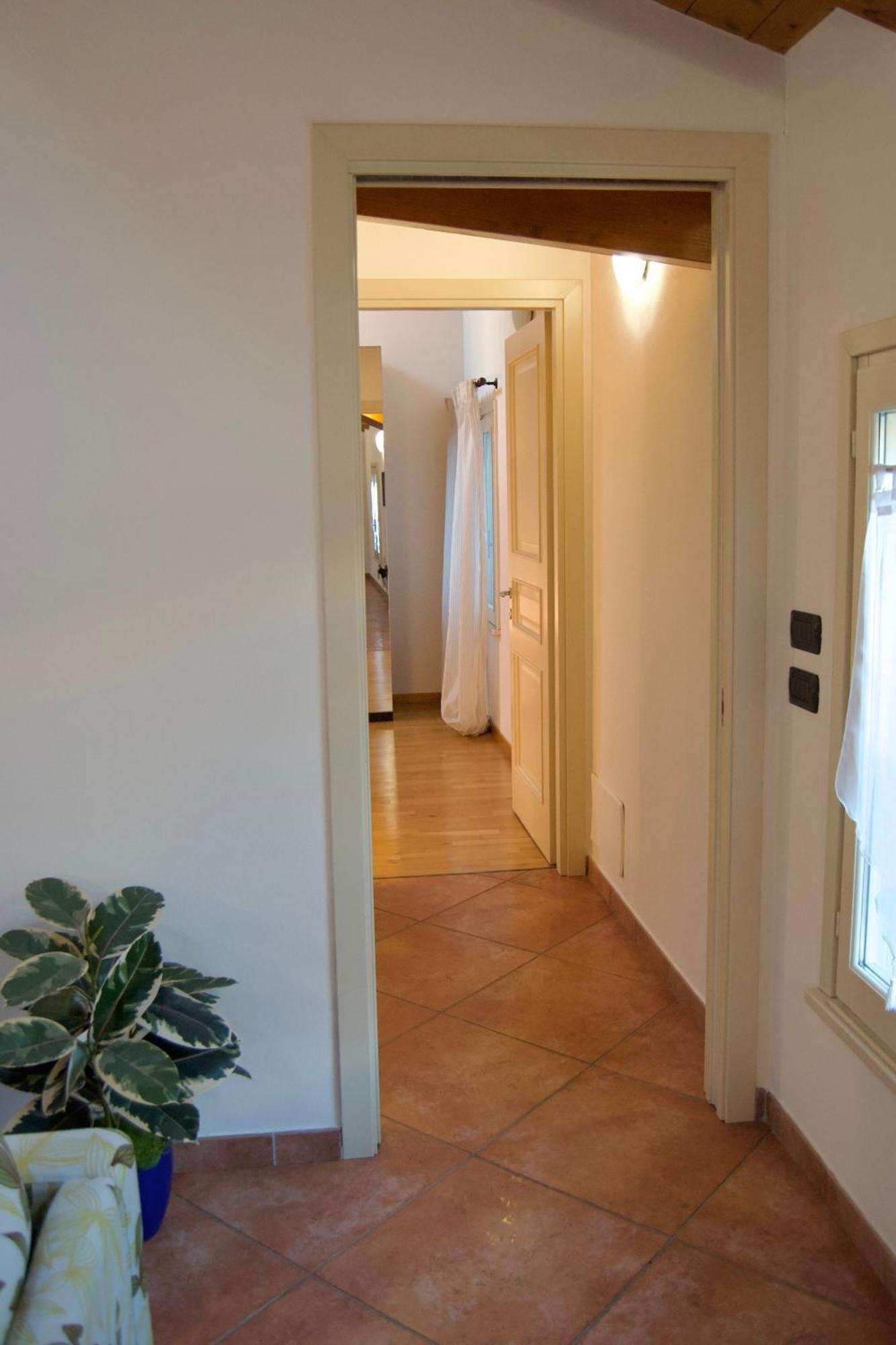Apartmán Casa Viola, Deliziosa Mansarda In Centro Storico Modena Exteriér fotografie
